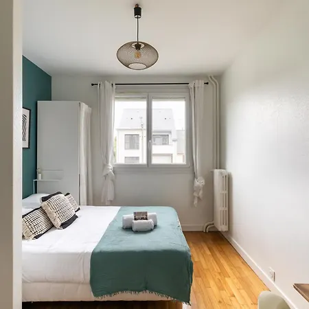 Le Montaigne - Appt Proche De La Gare Apartment