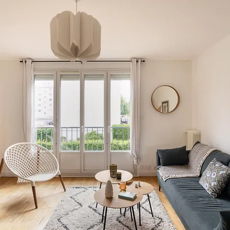 Le Montaigne - Appt Proche De La Gare Apartment *